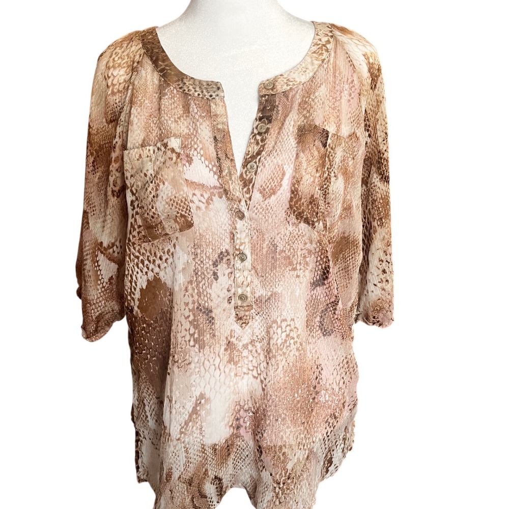 Express Women Brown Snakeskin Print Henley Blouse Roll Tab Sleeve Small Pristine